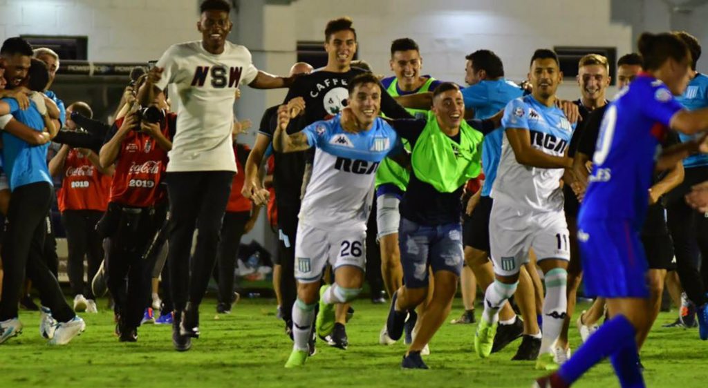 Renzo Saravia 33