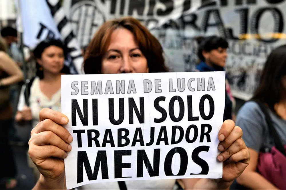 Ni un solo trabajador menos (gentileza)