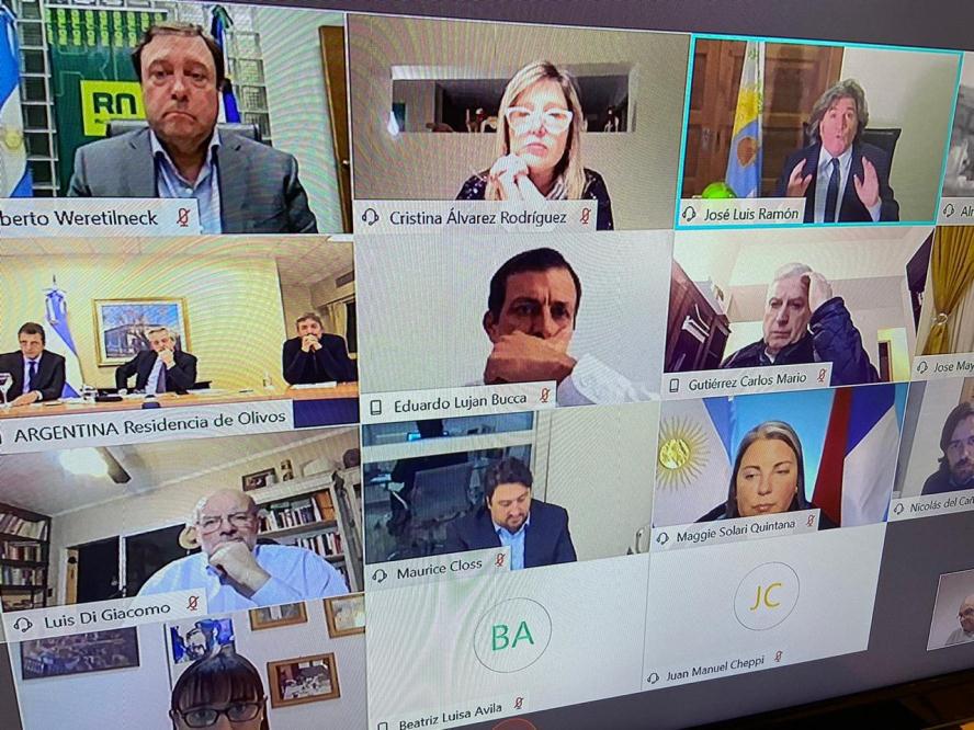 reunión bloques legislativos by Twitter