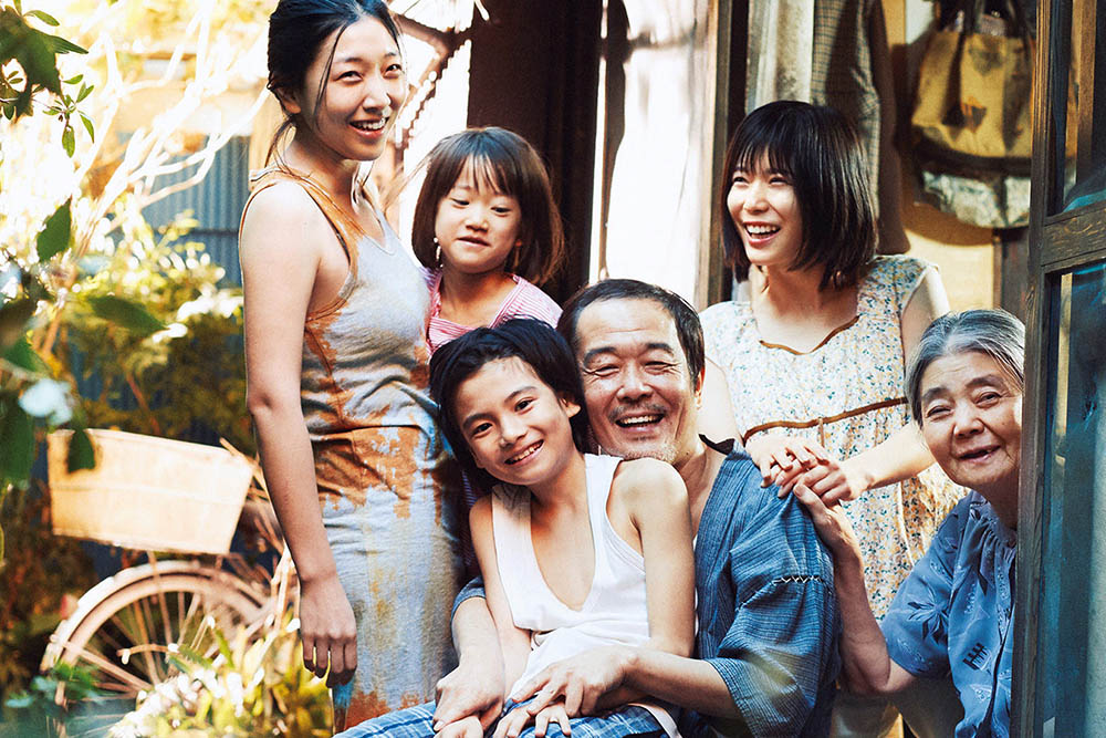 Shoplifters-1600x900-c-default