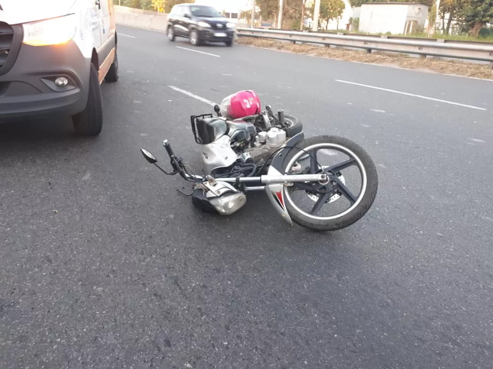 Motociclista fallecido en Avenida La Voz del Interior