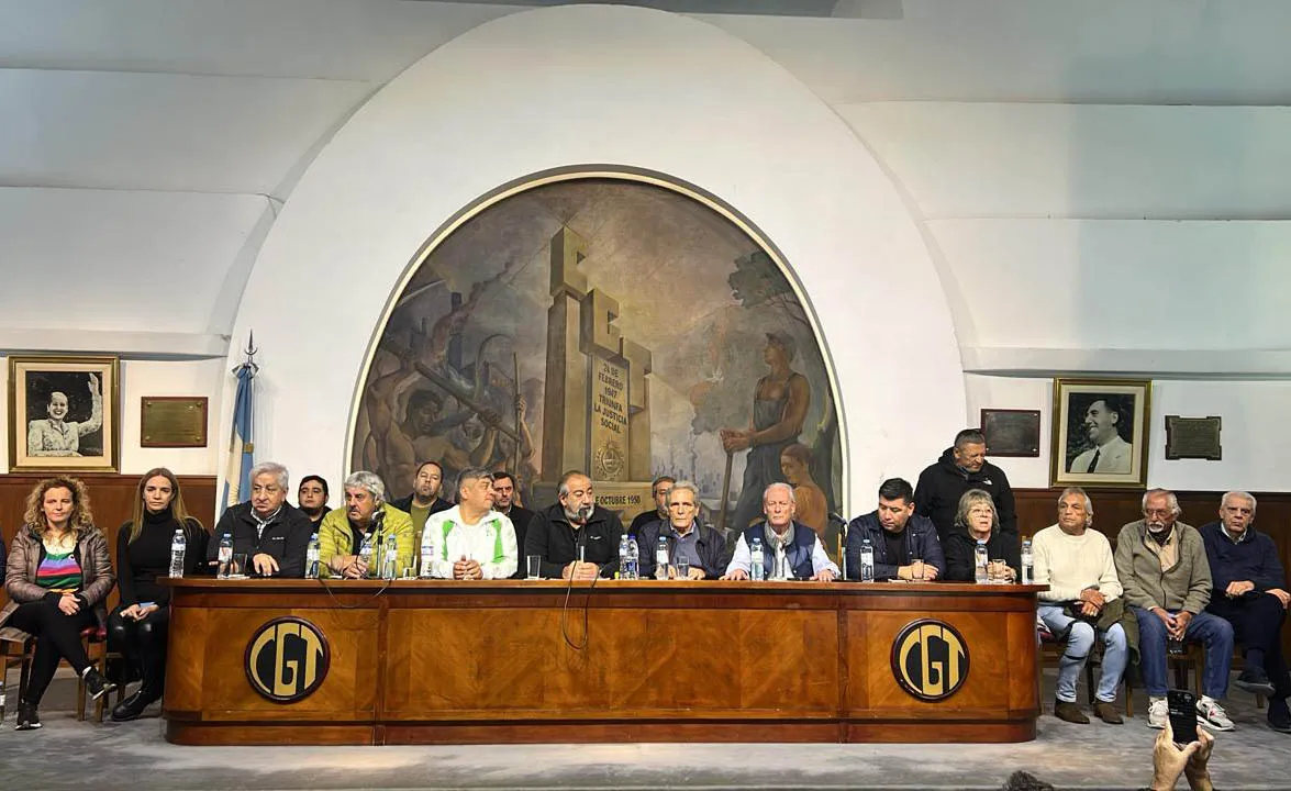 Conferencia de prensa de la CGT, tras el paro nacional (NA)