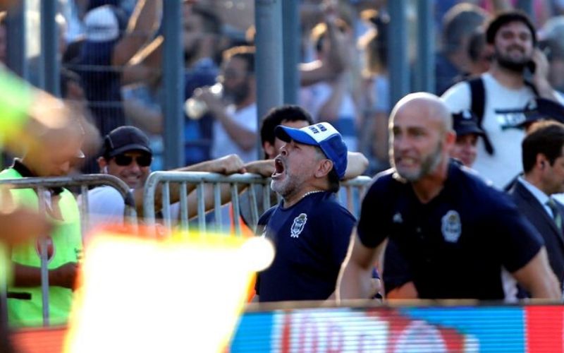 Maradona festejo gol GELP