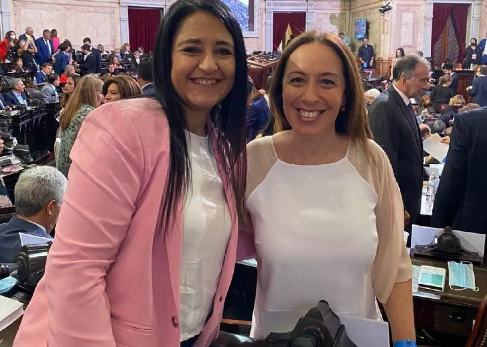 Soher El Sukaría y M.E.Vidal by Twitter