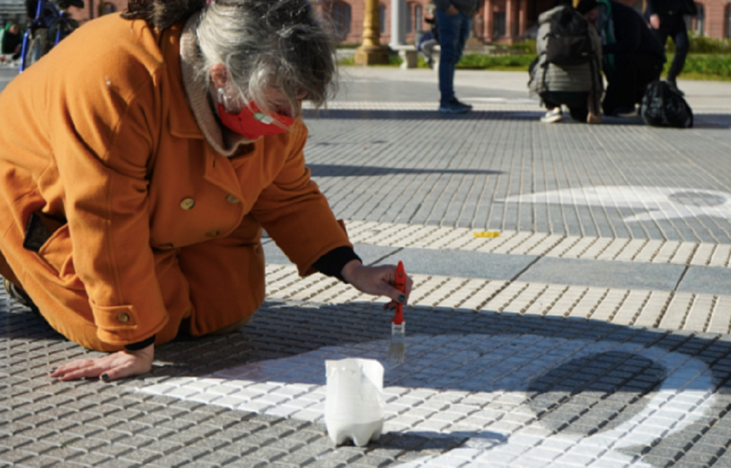 dibujos de los pañuelos de las Madres de Plaza de Mayo