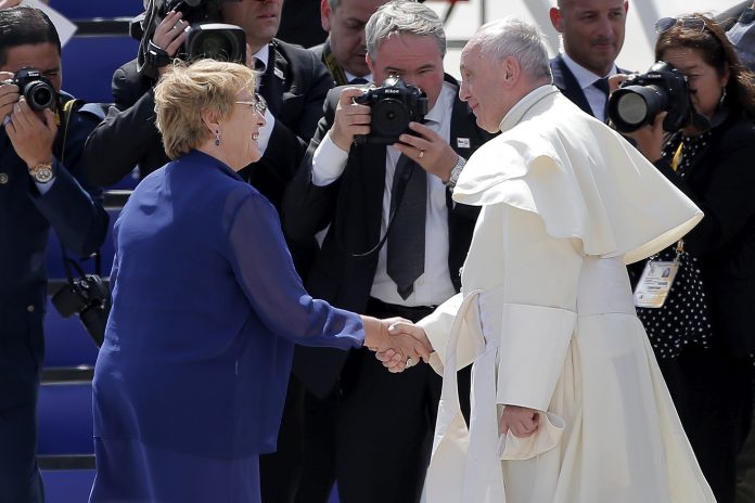 Papa francisco y Bachelet