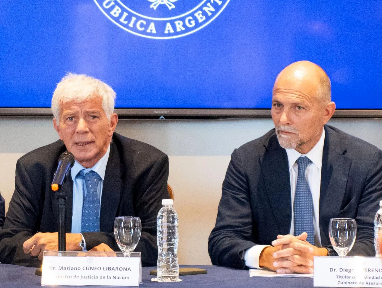 Cuneo Libarona y Diego Guerendiain by na