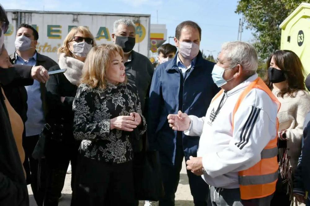 Riutort y Gill visitaron los predios donde la Nación construirá cuatro hospitales