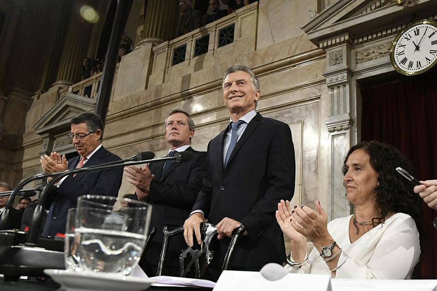 Macri-apertura02