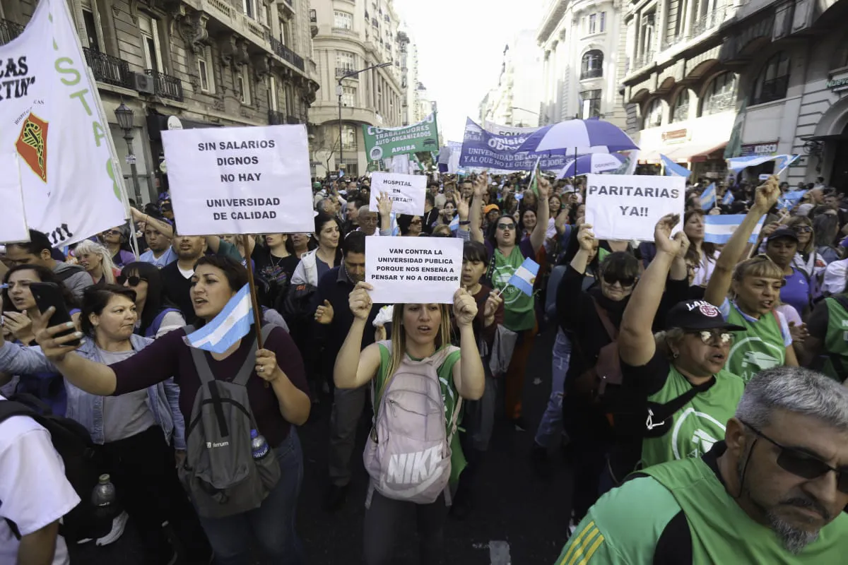 Segunda Marcha Federal Universitaria en Buenos Aires (NA)