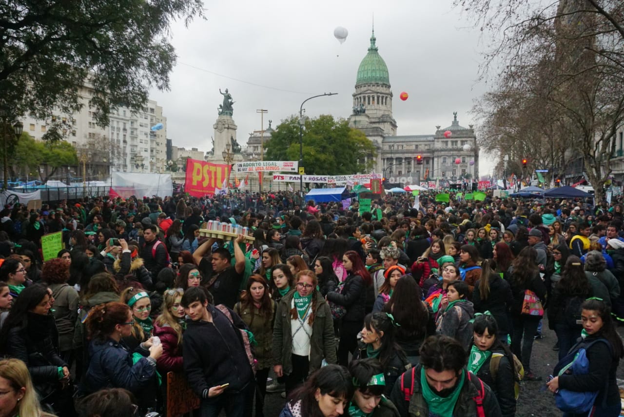 Debate en el Sebado aborto by Daniel Romanell