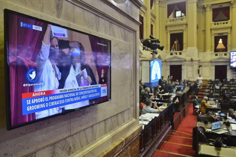 Sesión diputados grooming by @DiputadosAR