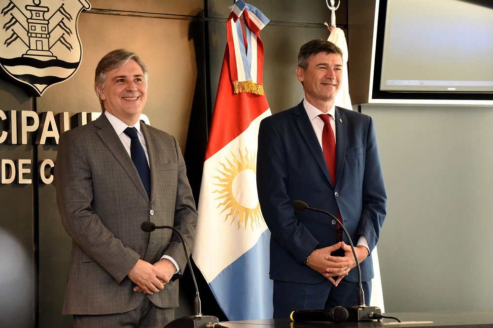Martín Llaryora prensa Municipalidad de Cba