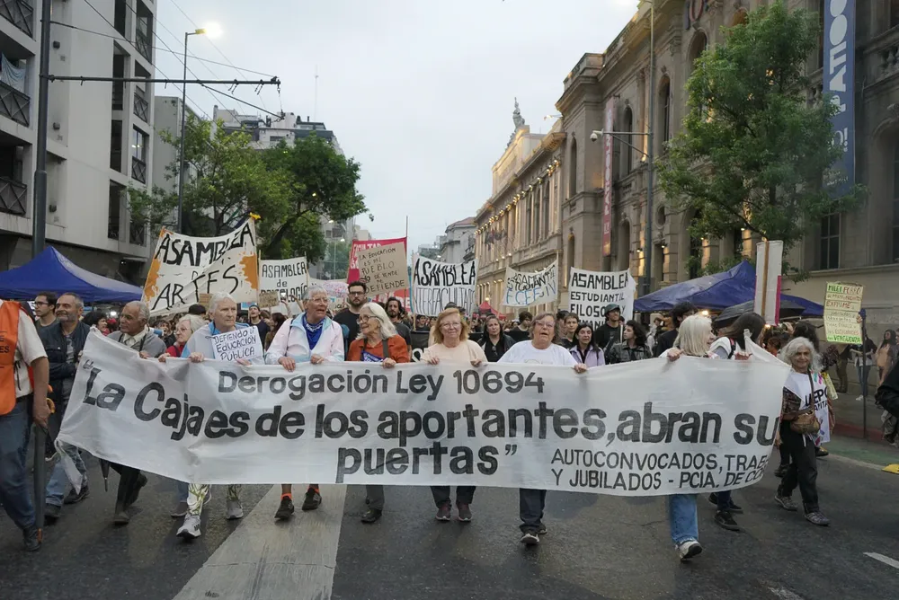 3 marcha uni fed por lucre bian (26)