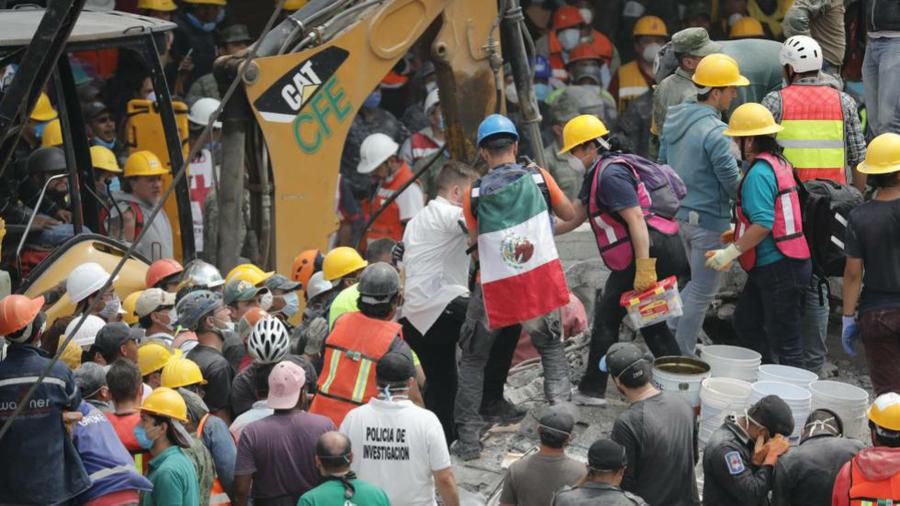 Rescates México by EFE