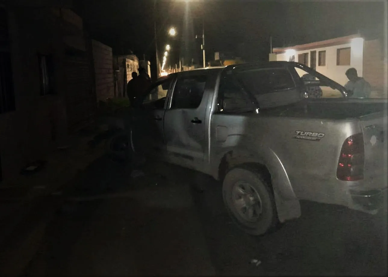 Camioneta chocó una vivienda en Nuestro Hogar 3 (Policía)