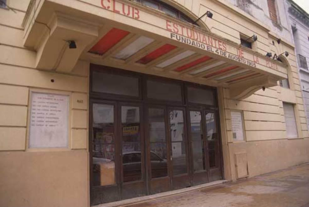 sede Estudiantes de la Plata by gentileza