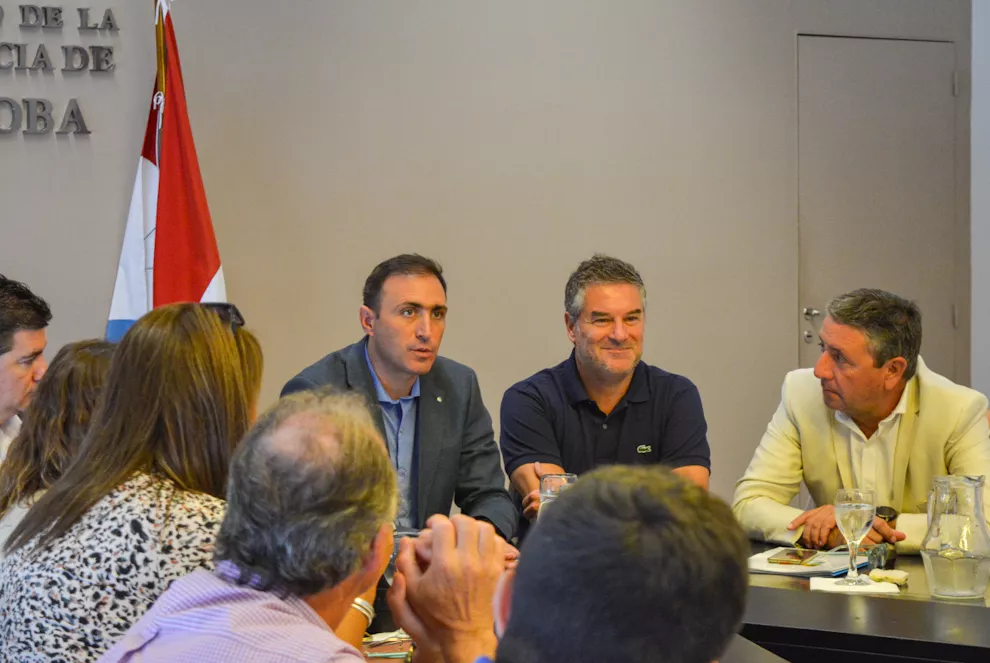Ministro Julián López by Gobierno de Córdoba