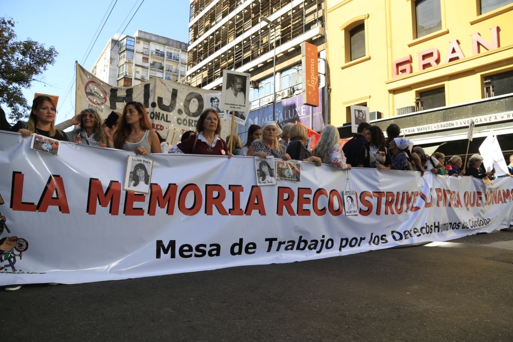 Marcha 24M - Columna 1@Javier Imaz_02 (1) 1