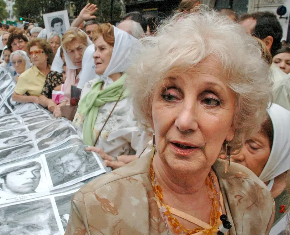 Estela de Carlotto by na