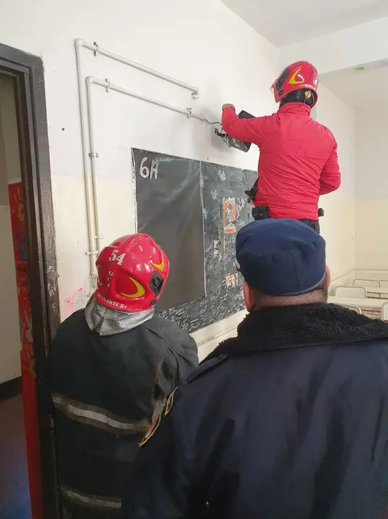 Fuga-de-gas-en-el-Garzón-Agulla-_Policía_-2