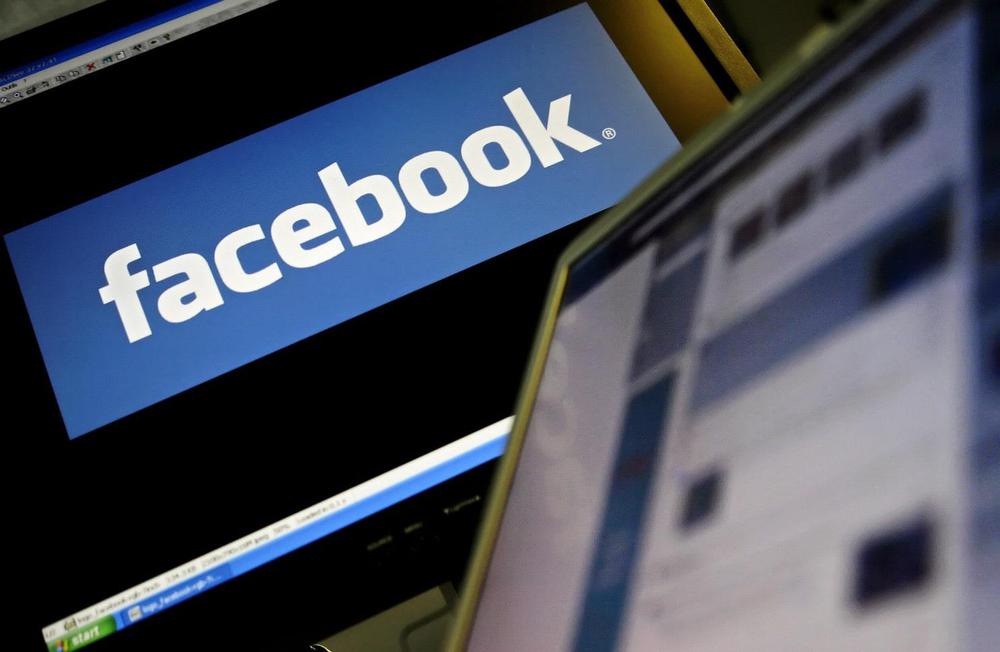 facebook by gentileza