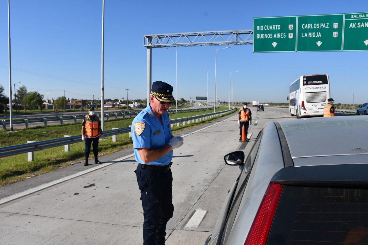 Controles Policiales Coronavirus @PoliciaCbaOf