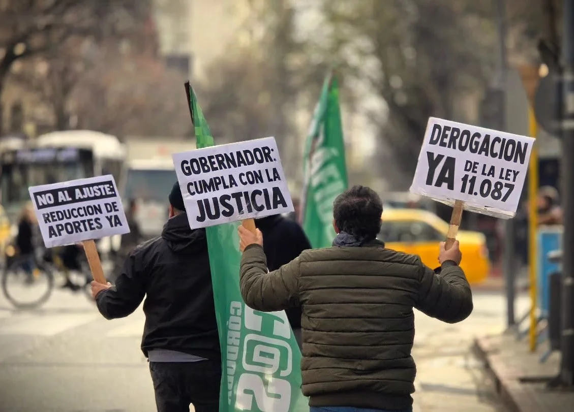 Reclamo de gremios estatales por la Ley de Equidad Jubilatoria (Gráficos Córdoba) 01
