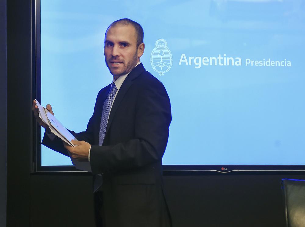 Martín Guzmán by NA