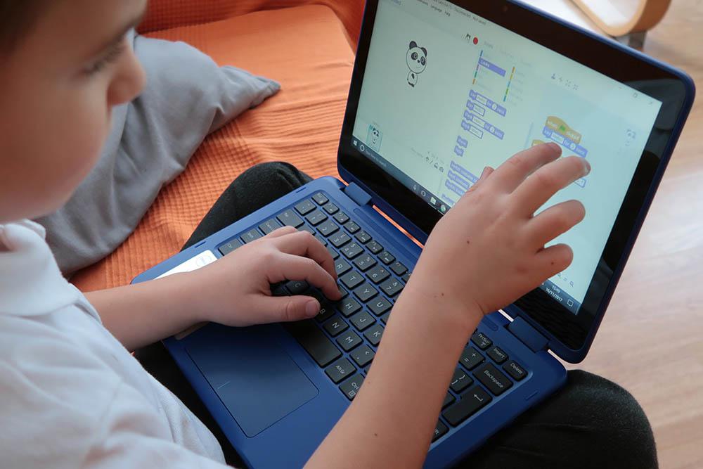 Laptop