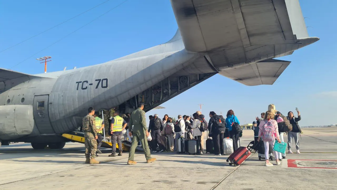 evacuados en Israel by Télam