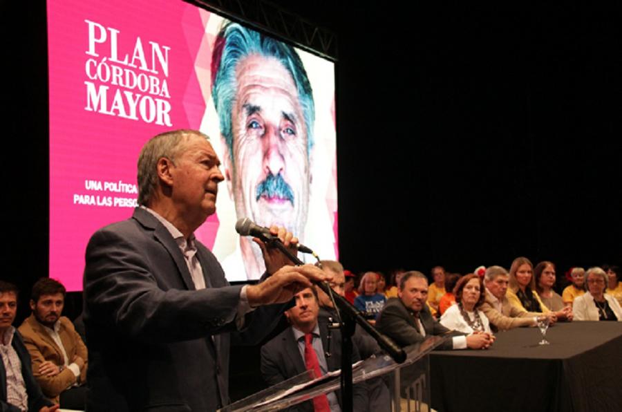 lanzamiento-del-programa-para-el-Adulto-mayor schiaretti by prensa gob de cordoba