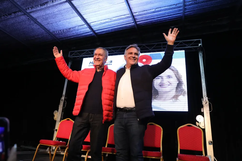 Schiaretti y Llaryora by @Jschiaretti
