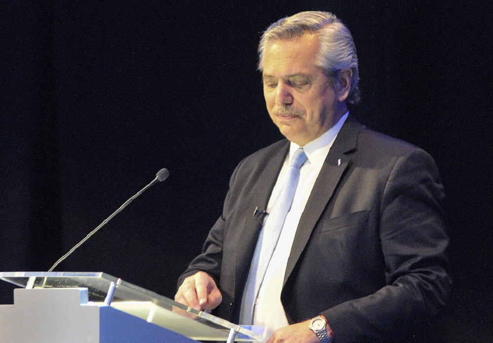 alberto fernandez en debate NA