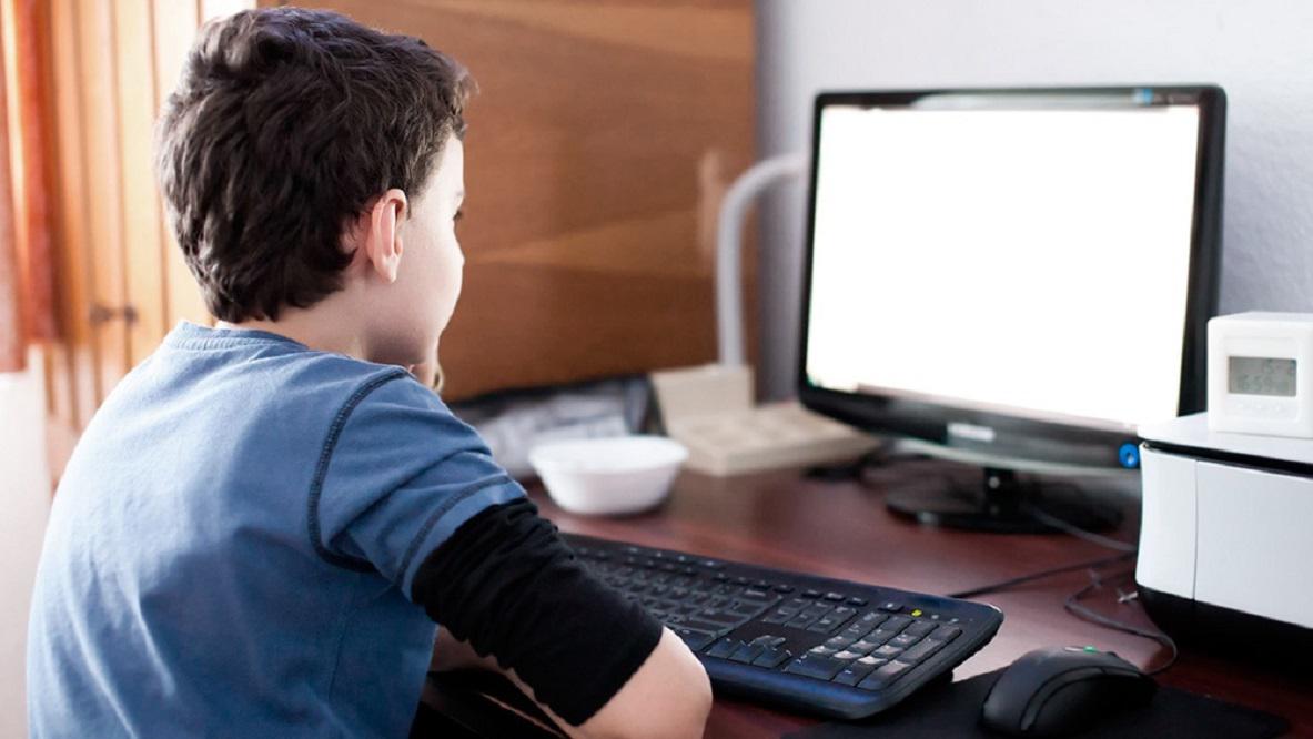 foto Apoyo Escolar Virtual telam
