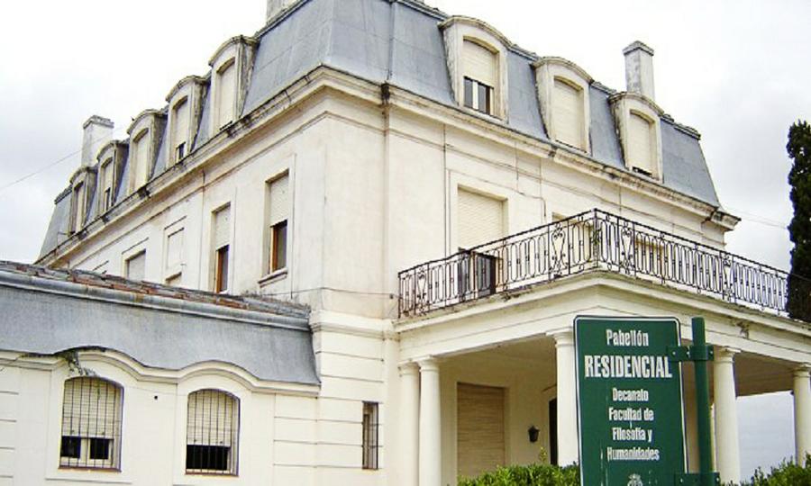 facultad filosofia y humanidades