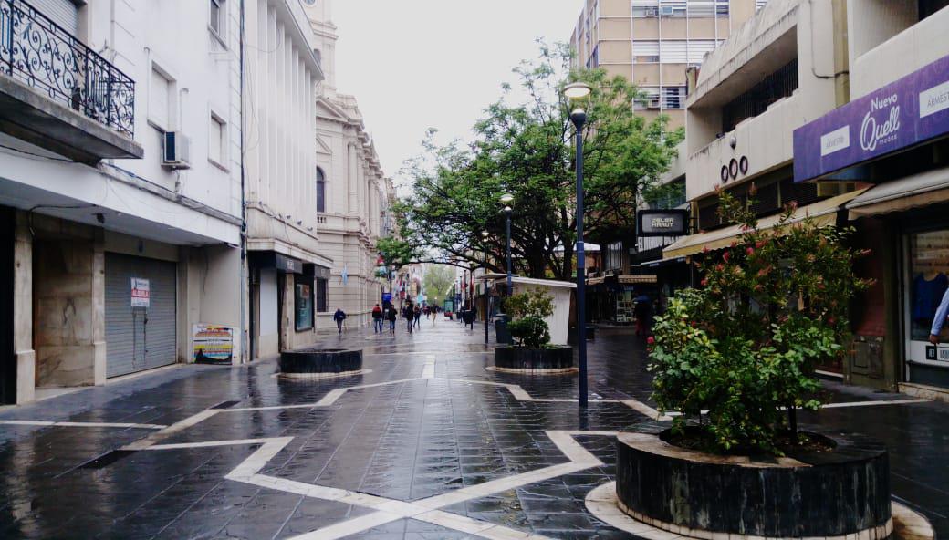 Peatonal Luvia SMN by LNM