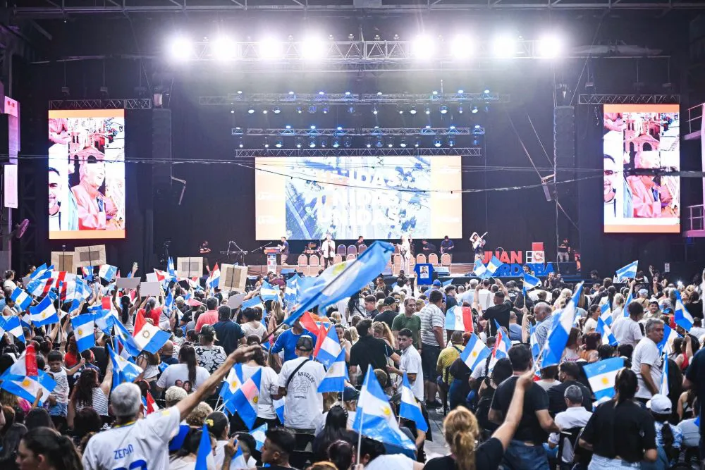 Provinc Unidas Cierre campaña X