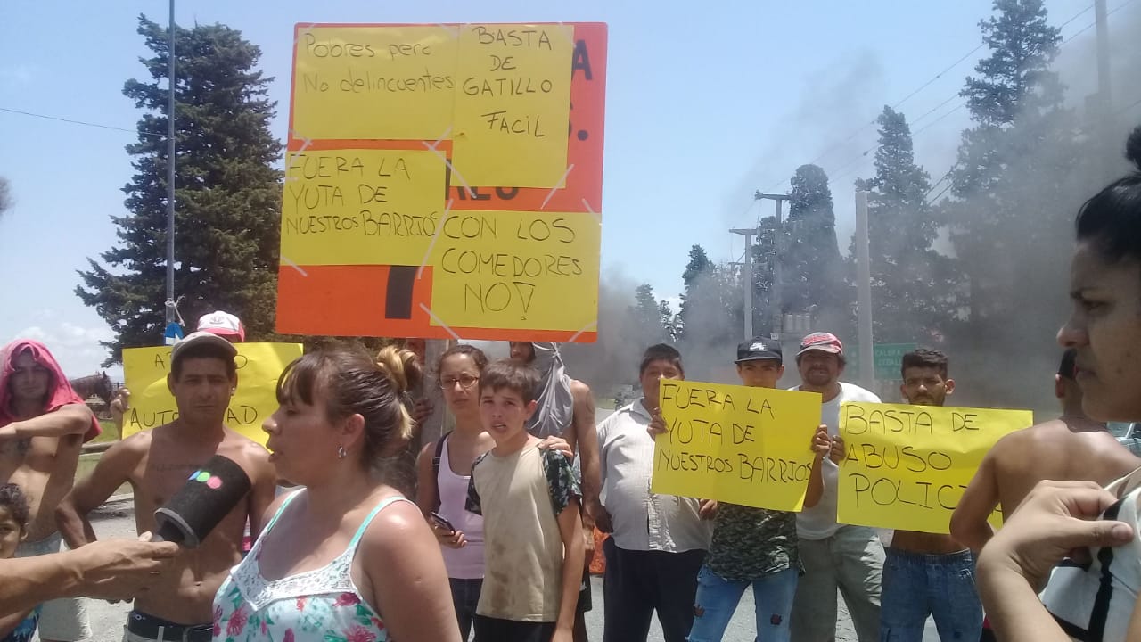 Protesta comedor villa la tela