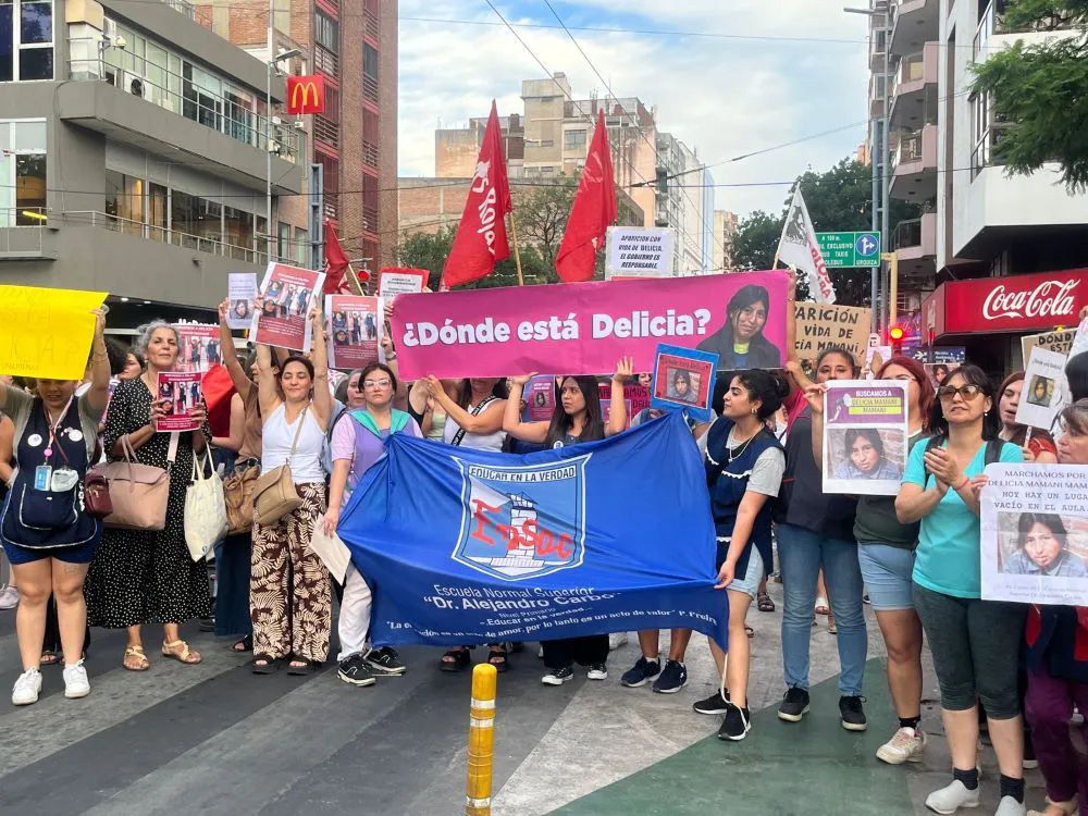 marcha x Delicia 12 by gentileza