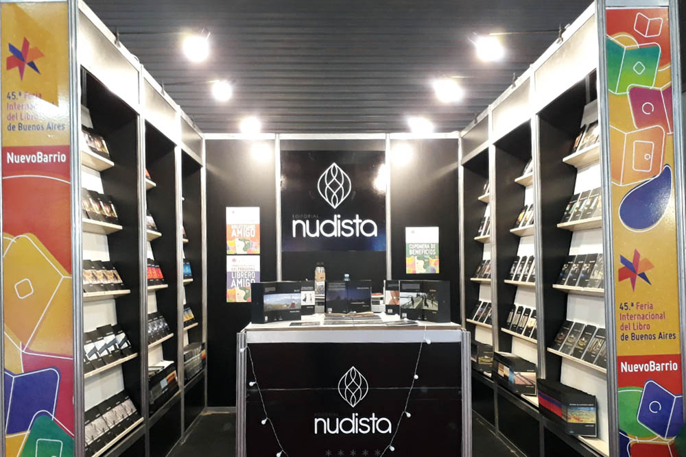 Nudista