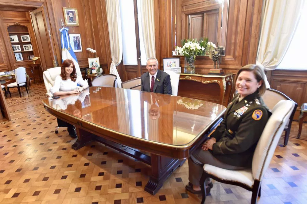 Cristina Comando Sur by Twitter CFK