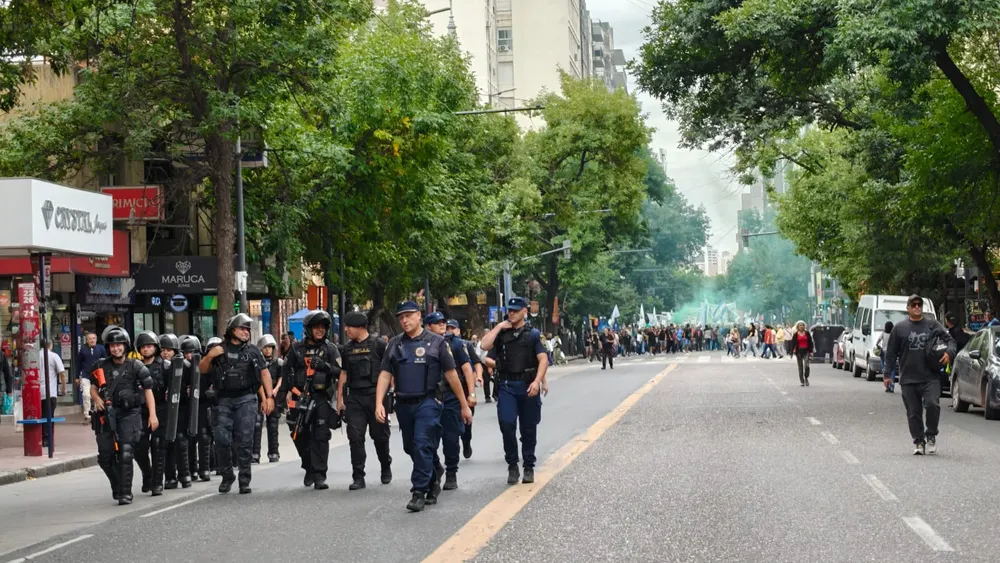 marcha en Cba contra la reforma laboral 1