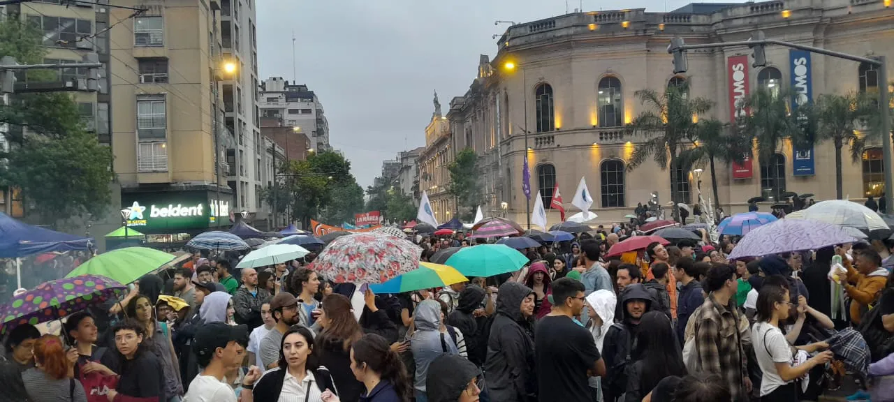 tercera marcha uni by lnm