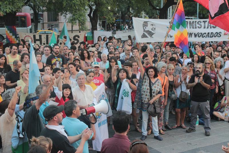 FOTO MAPUCHES MARCHA 130117 3