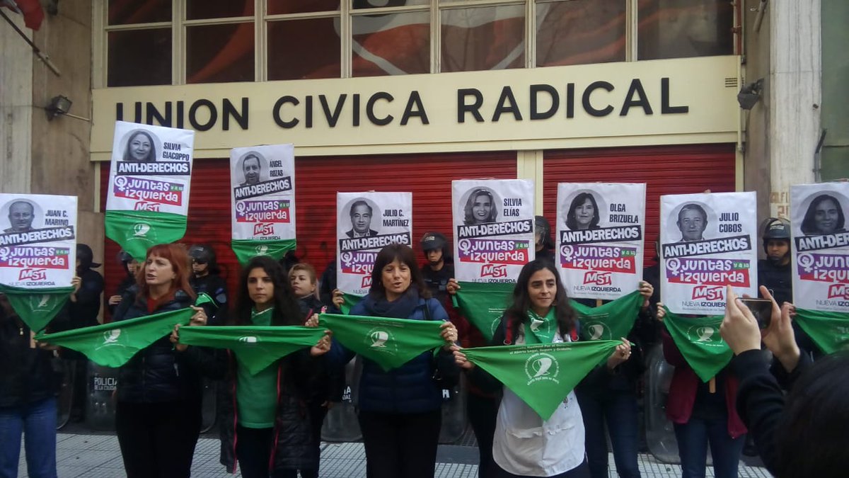 Izquierda UCR pañuelazo MST