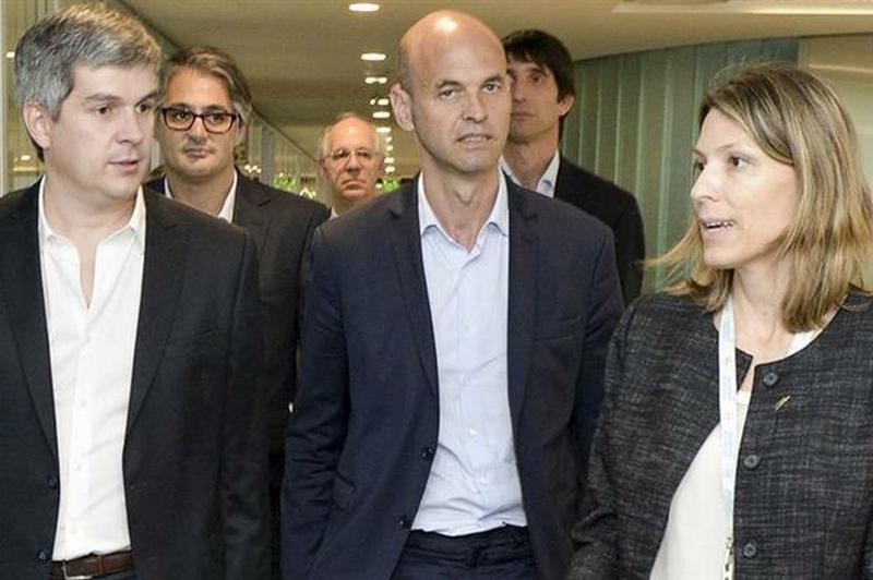 Dietrich y Constantini