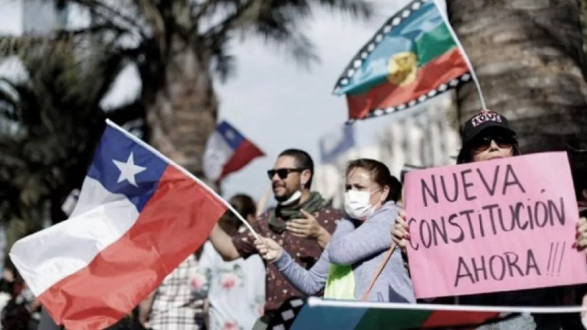 Chile nueva constitución by Télam
