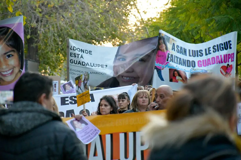 Guadalupe Lucero MARCHA BY TELAM