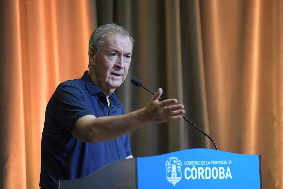Schiaretti by prensa gobierno